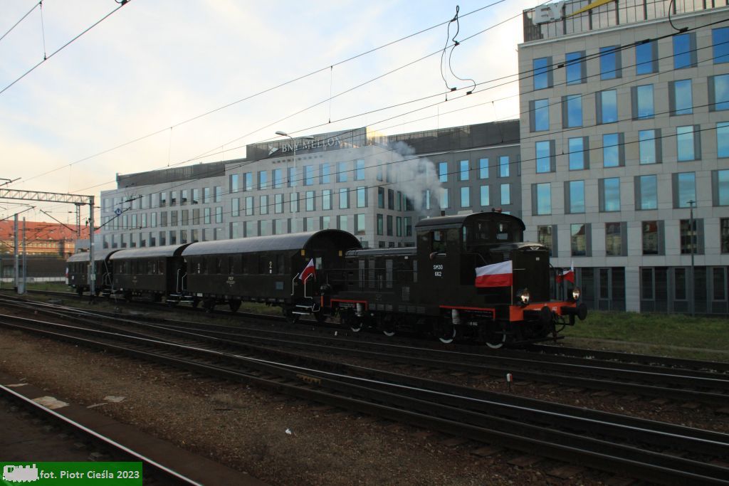 SM30-662