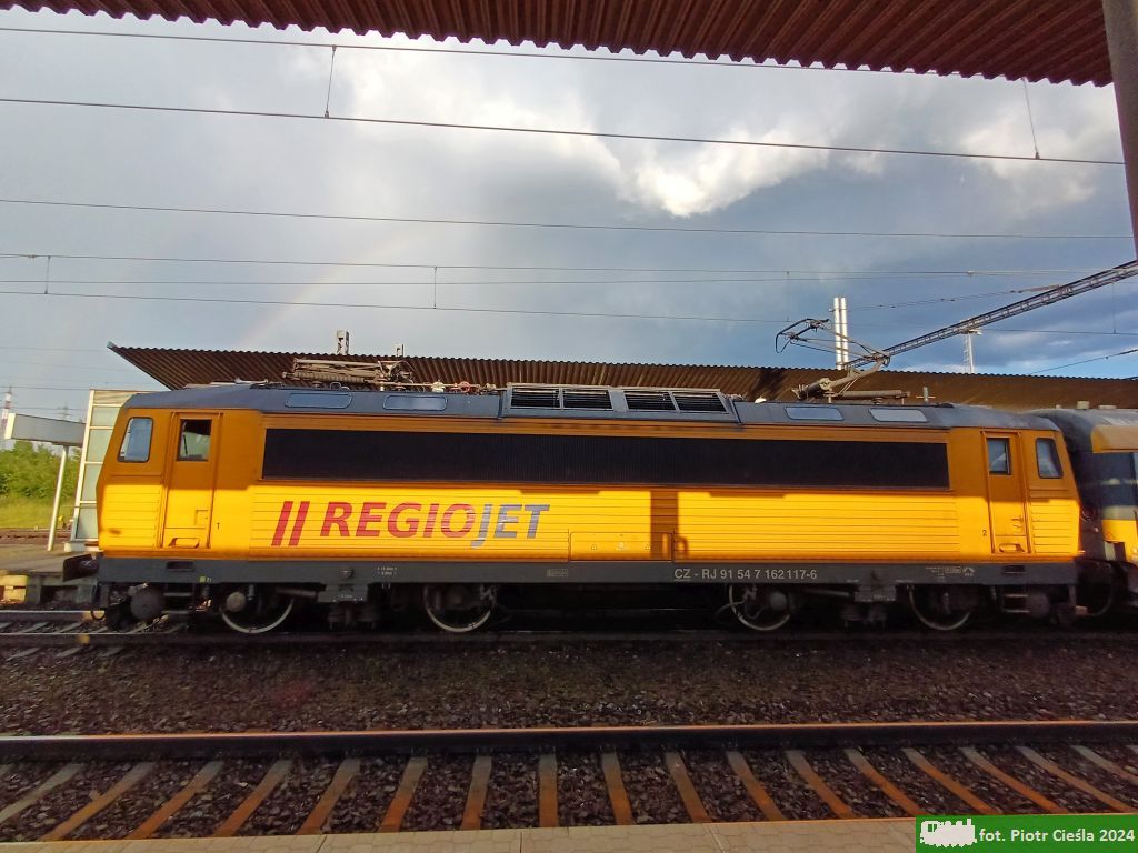 162 117 [ex 163 117 / E 630-06FM]