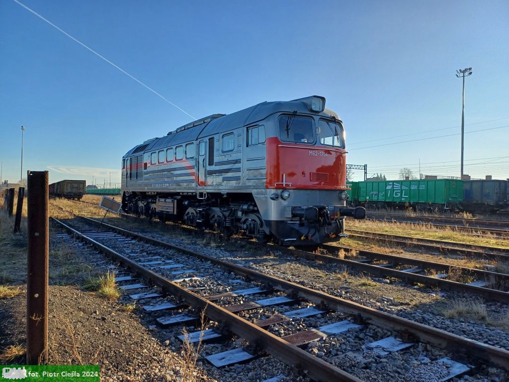 M62-1754