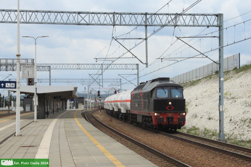 No. 0740 / BR232-505-8 [ex 232 505, ex 132 505]