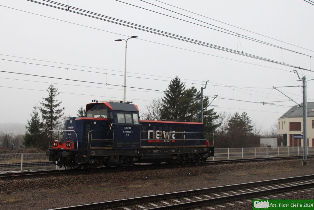 6Dg-184 [ex SM42-700/39 / ex SU42-520 / ex SP42-021]