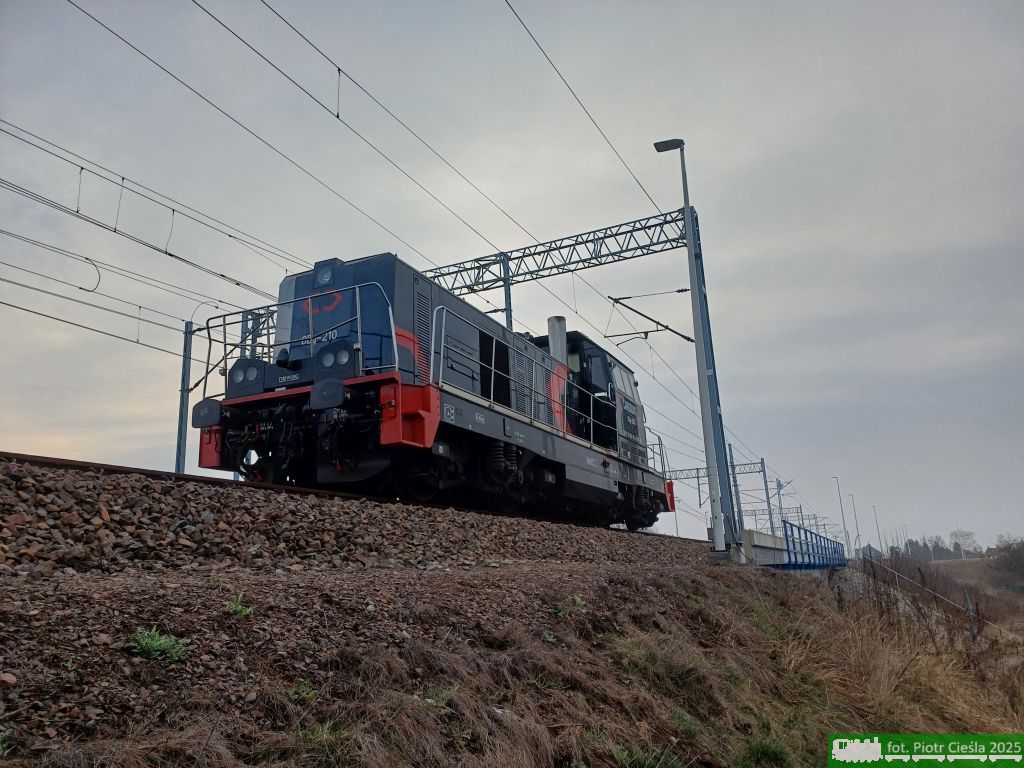 6Dg-210 [ex SM42-651]