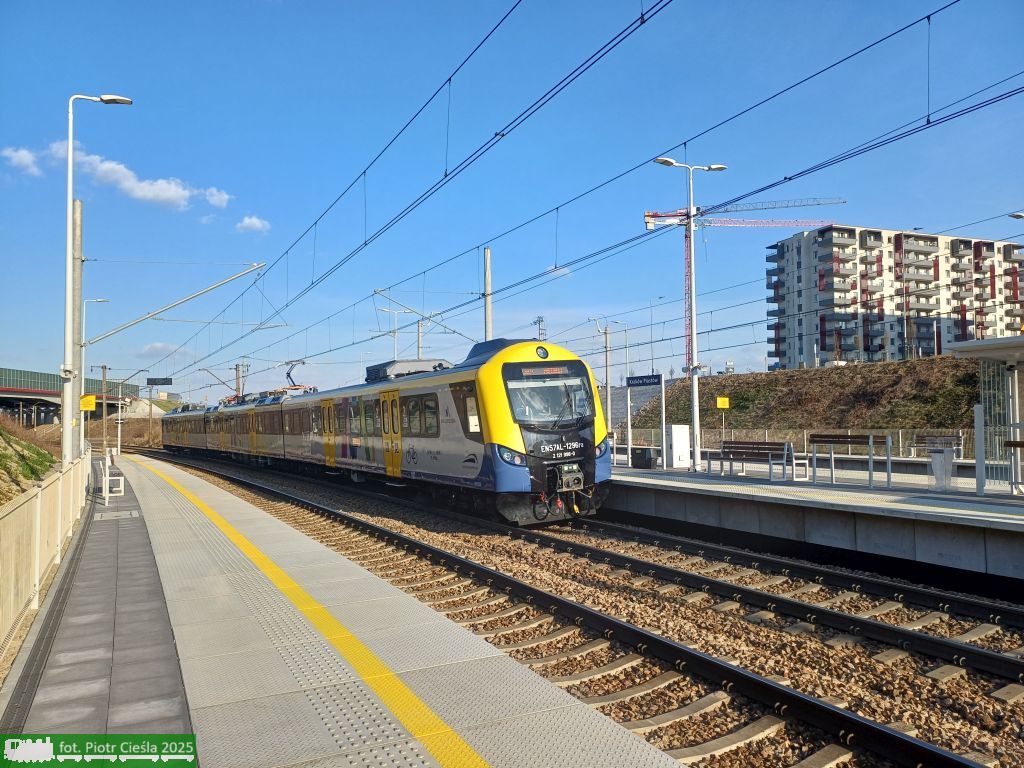 EN57AL-1296 [ex EN57-1296]