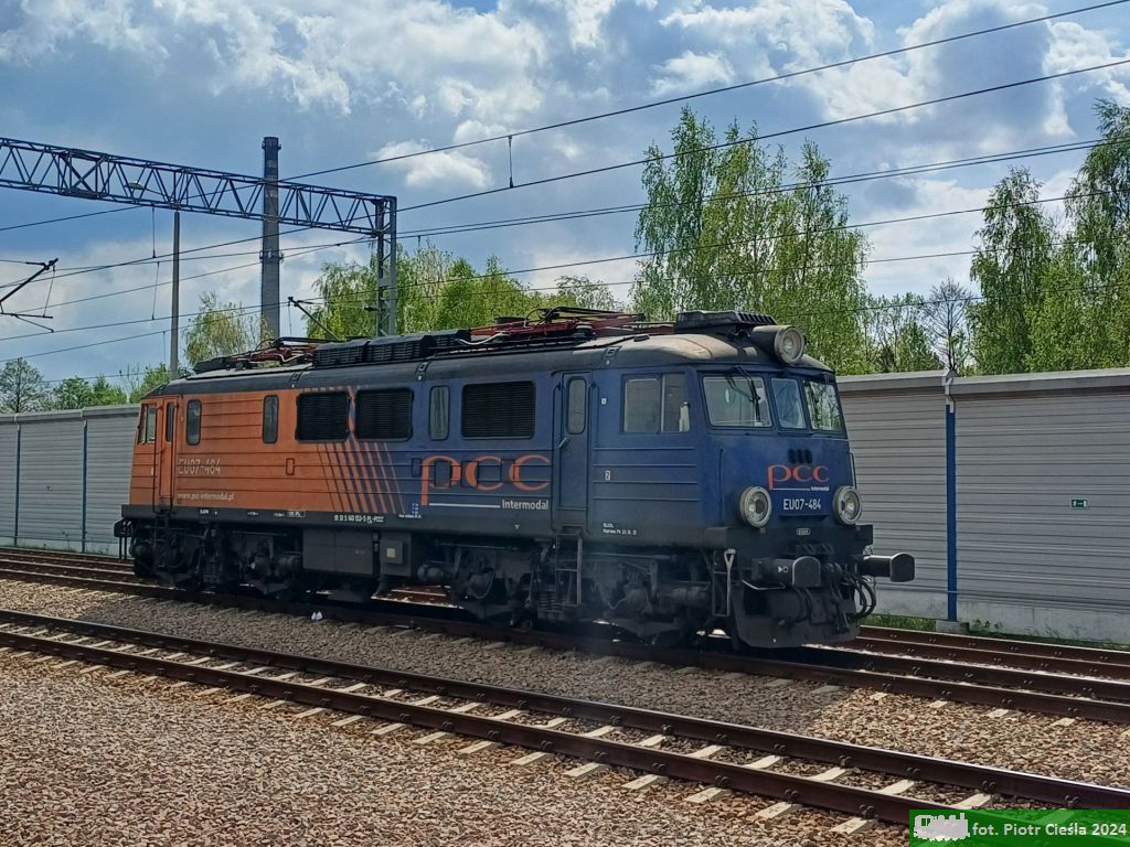EU07-484
