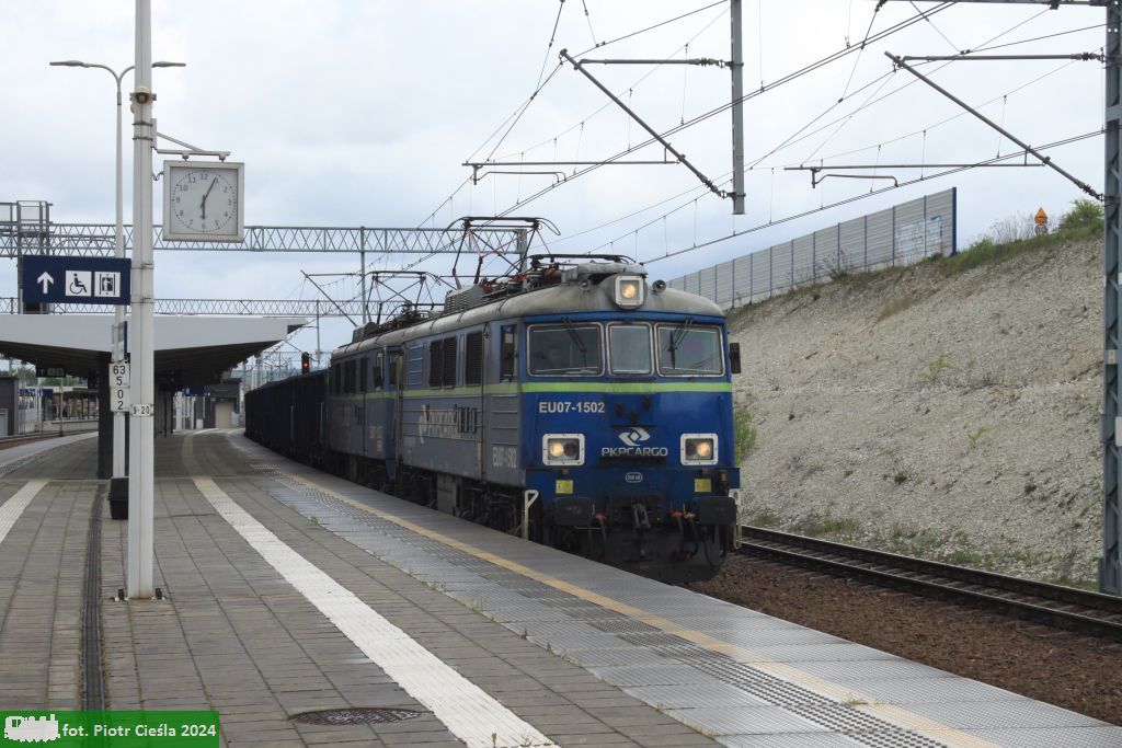EU07-1502 [ex EU07-532]