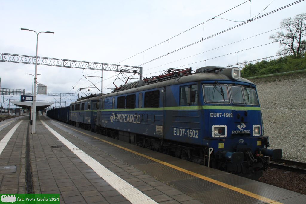 EU07-1502 [ex EU07-532]