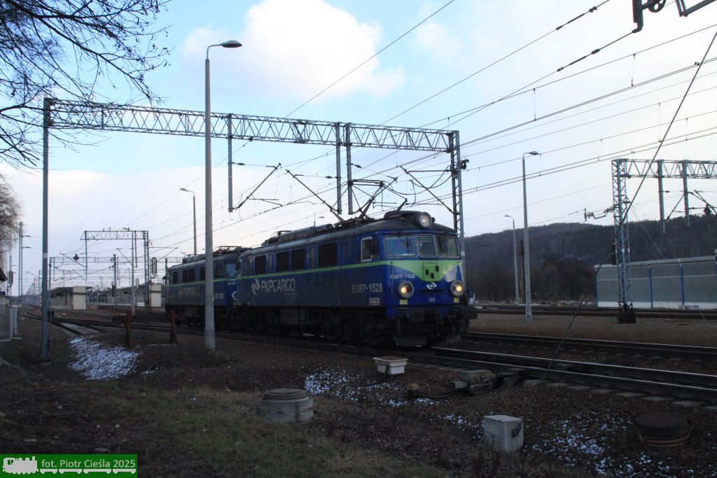 EU07-1528 [ex EU07-117]