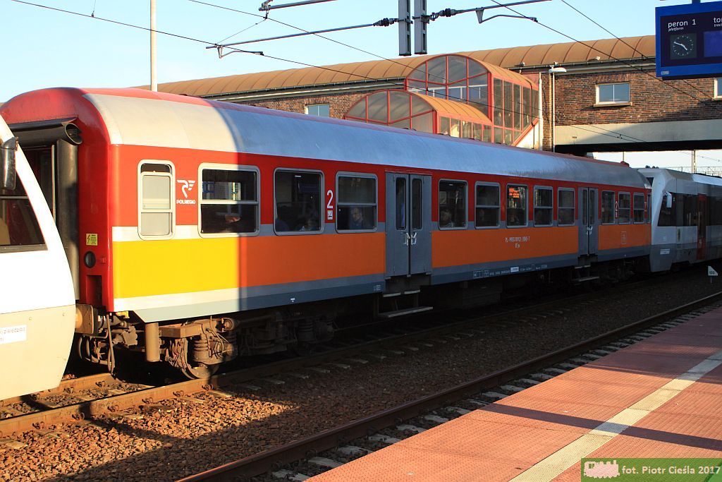 120A / 50 51 21-18 045-7 B11pv
