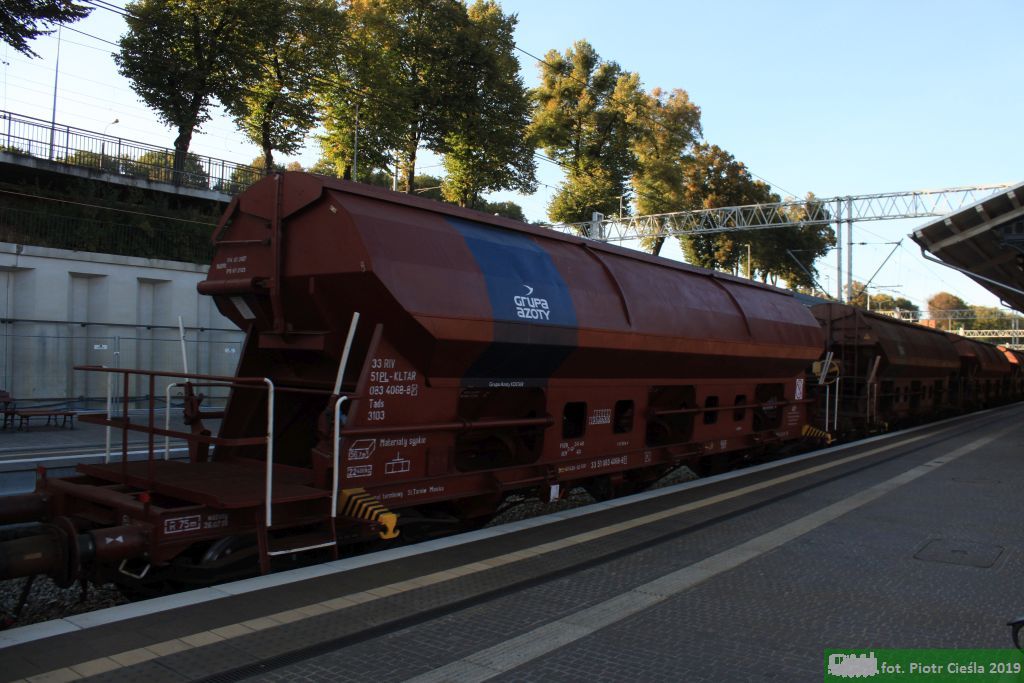 F552S / 1004D0 / 33 51 0834 068-8 Tads