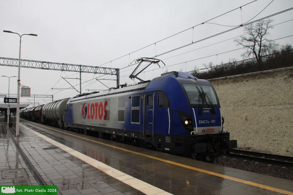 E6ACTa-011