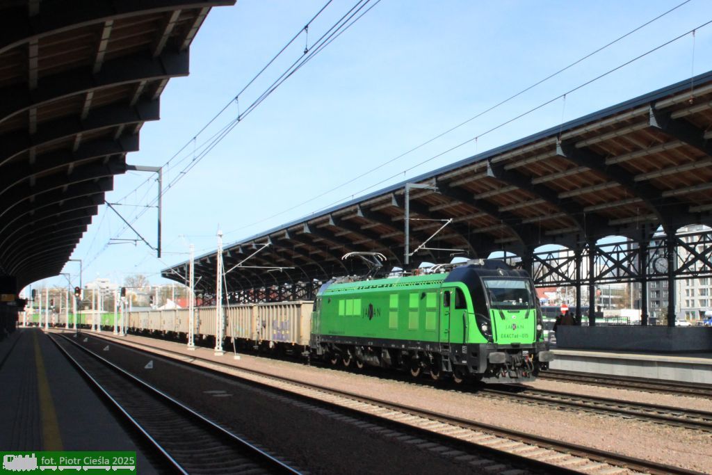 E6ACTad-015