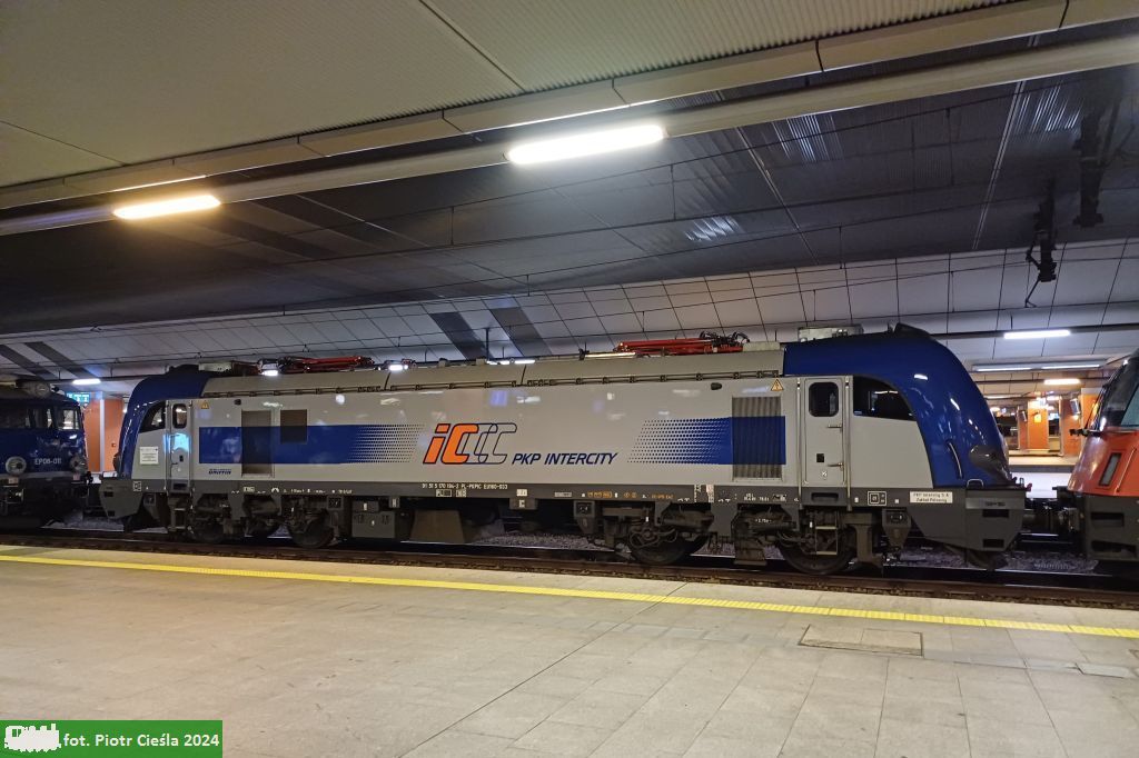 E4DCU-033 / EU160-033