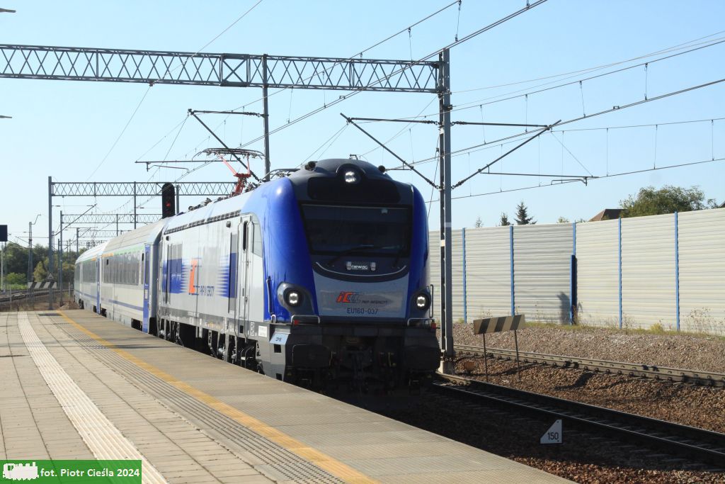 E4DCU-037 / EU160-037