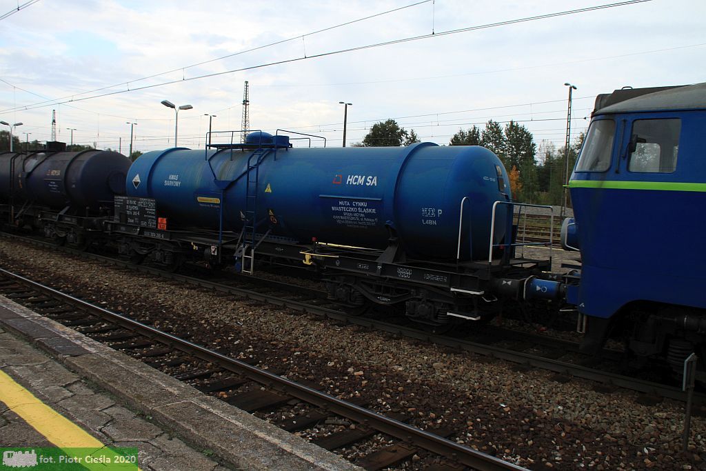 434R / 33 51 7874 265-6 Zaces