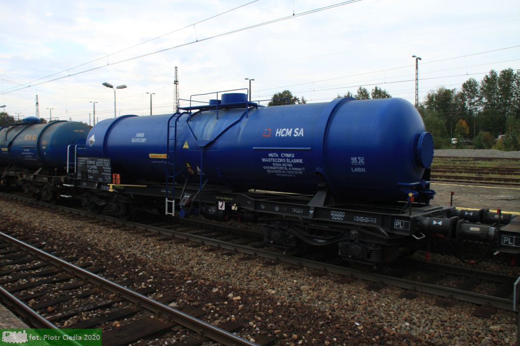 434R / 33 51 7874 272-2 Zaces