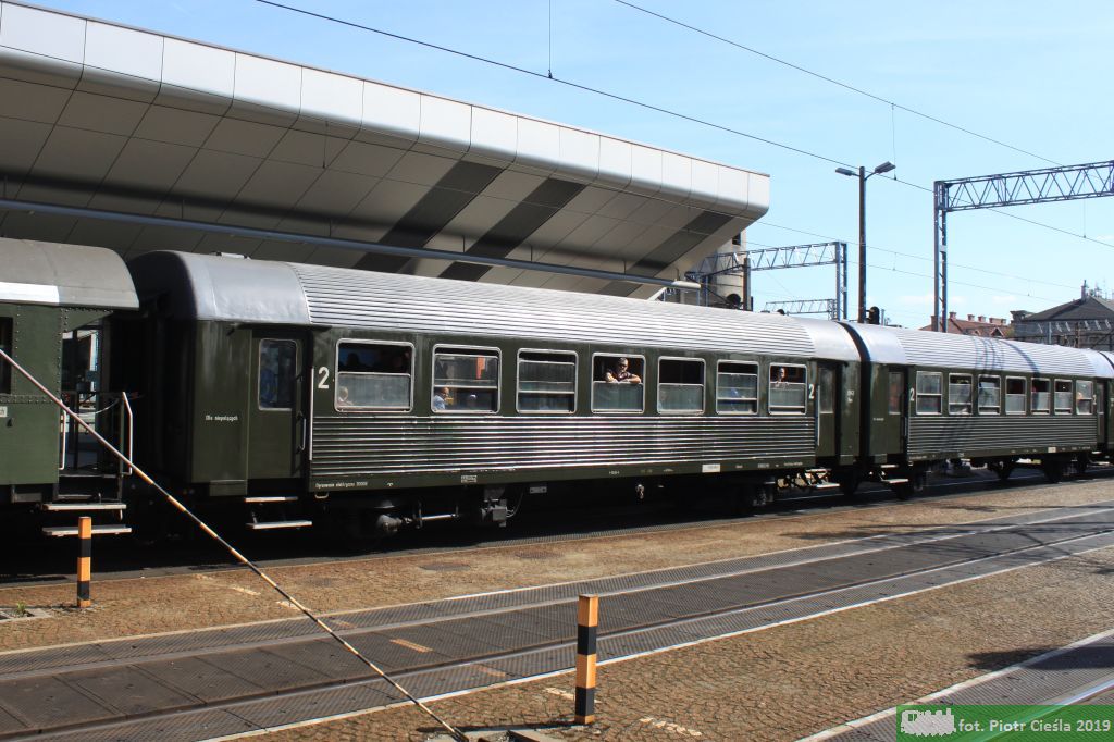 94AA / 8543 Bwi