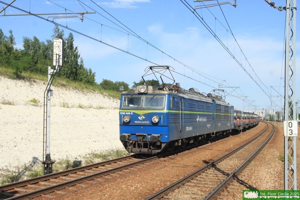 ET42-040