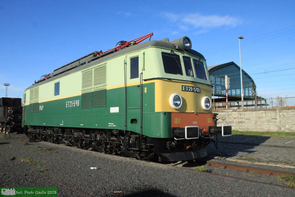 No. 3E/1-600 / ET21-548