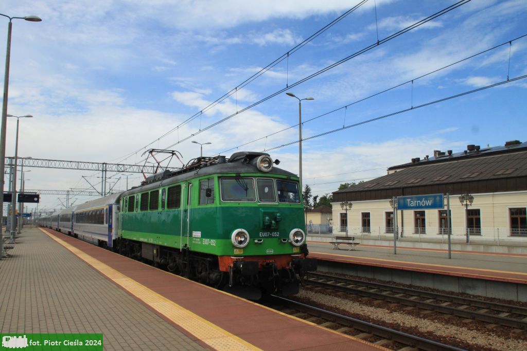 EU07-052