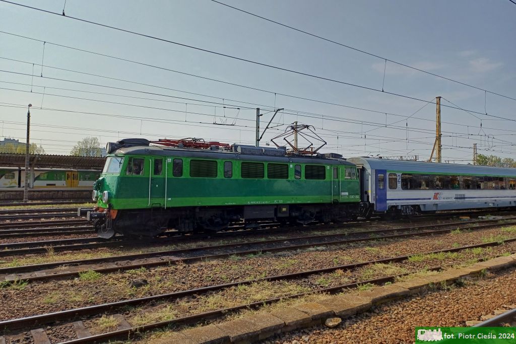 EU07-052