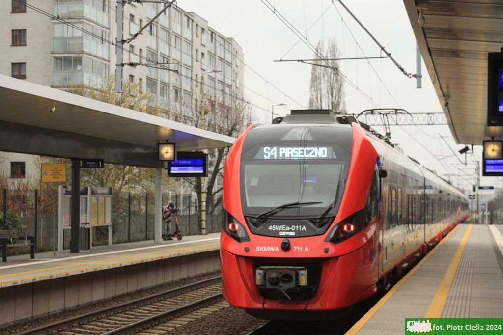45WEa-011 / [SKM Warszawa] #711