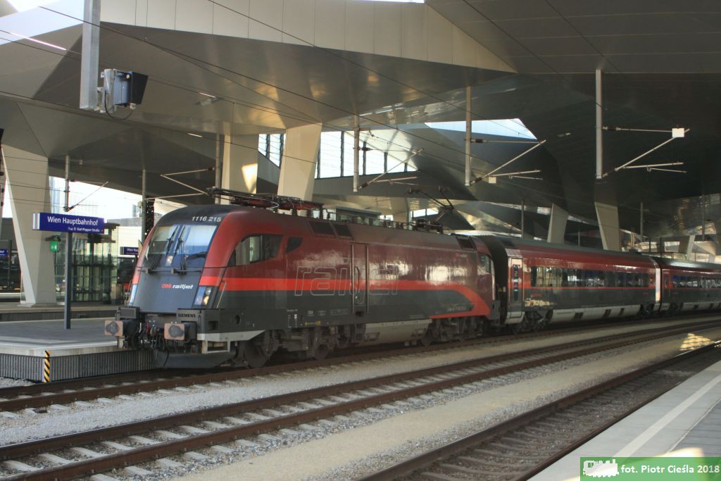 No. 20936 / 1116 215 "Spirit of Salzburg"