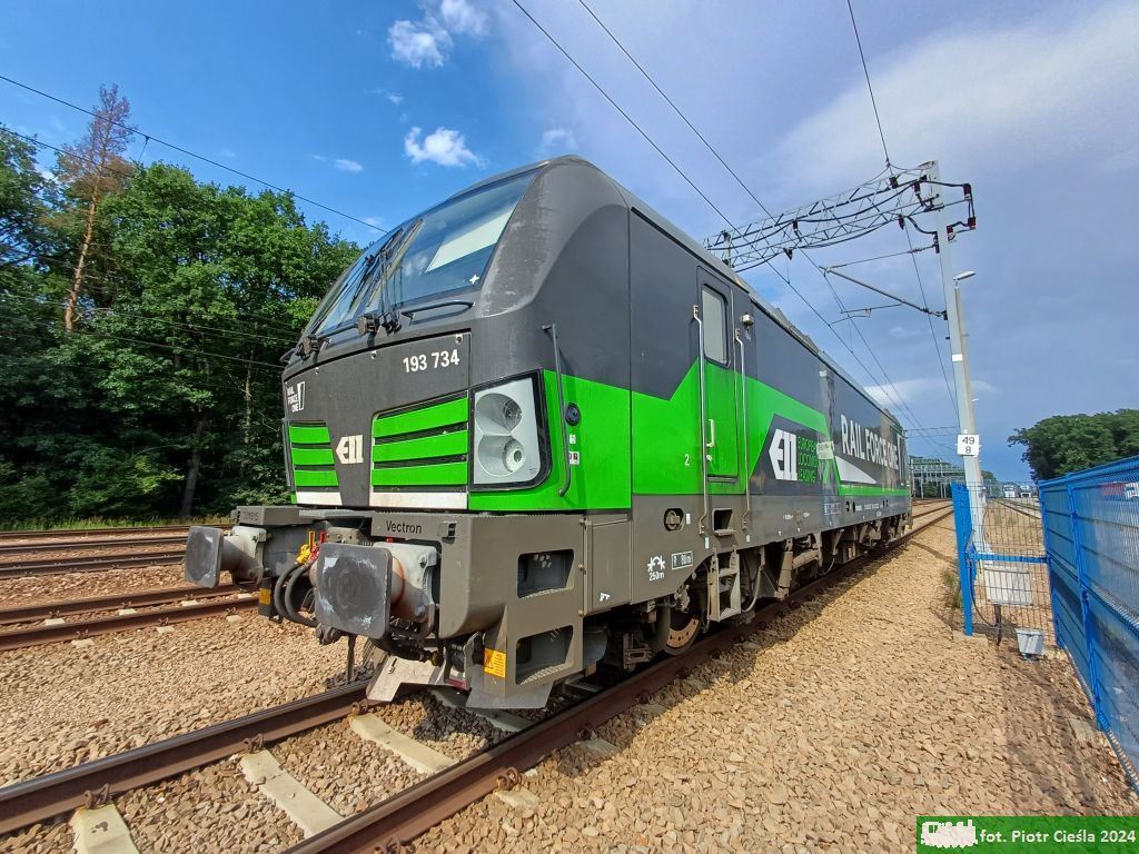 No. 22483 / 6193 734