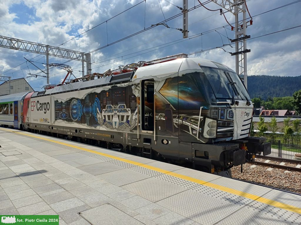 No. 23610 / 7383 067