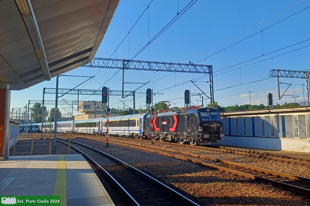 No. 23660 / 6193 326 "JACEK"