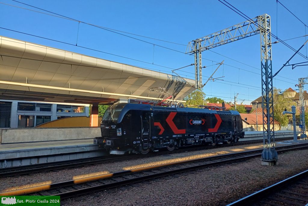 No. 23660 / 6193 326 "JACEK"