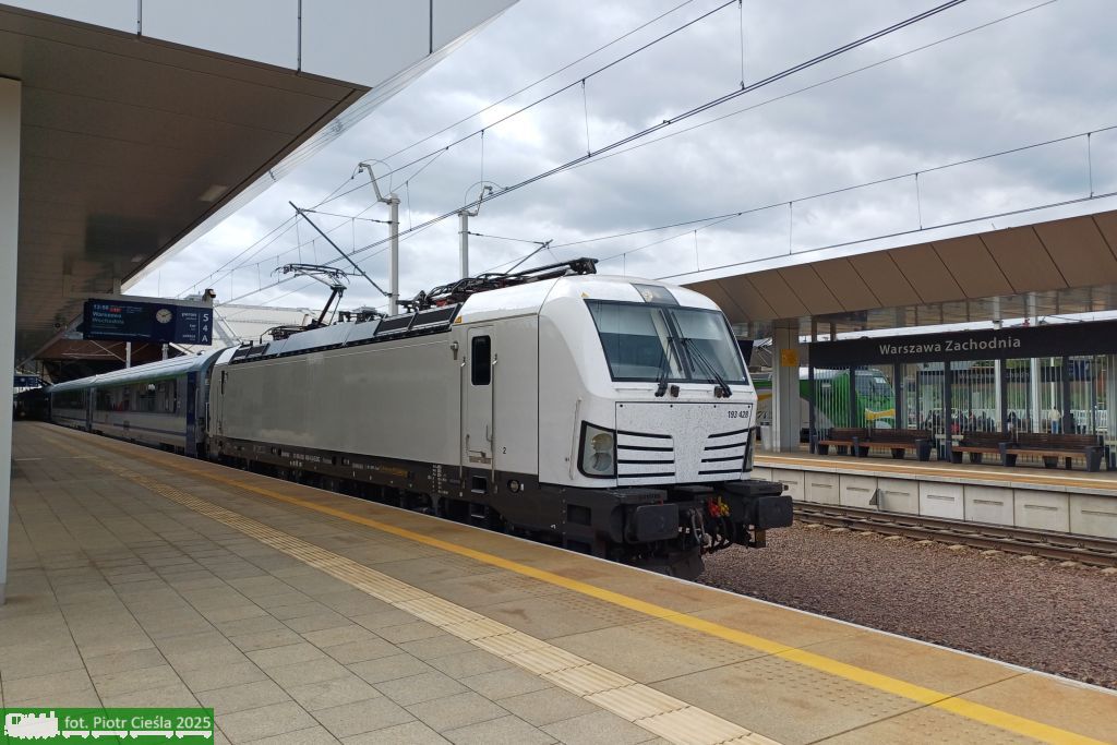 No. 23750 / 6193 428