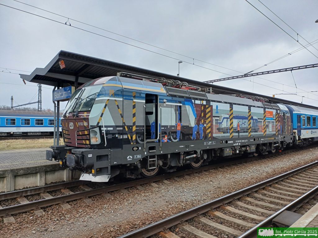 No. 23303 / 6193 568