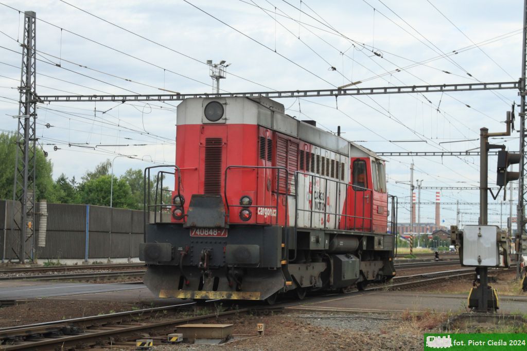 740 848