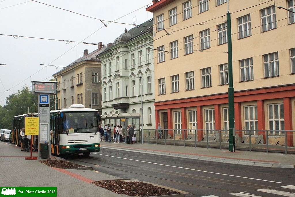 Liberec - Nï¿½draï¿½ï¿½ - przystanek tramwajowo-autobusowy, 2016.08.03