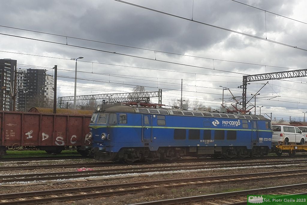 ET22-051