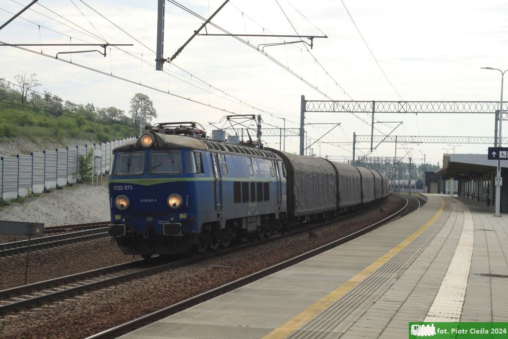 ET22-073