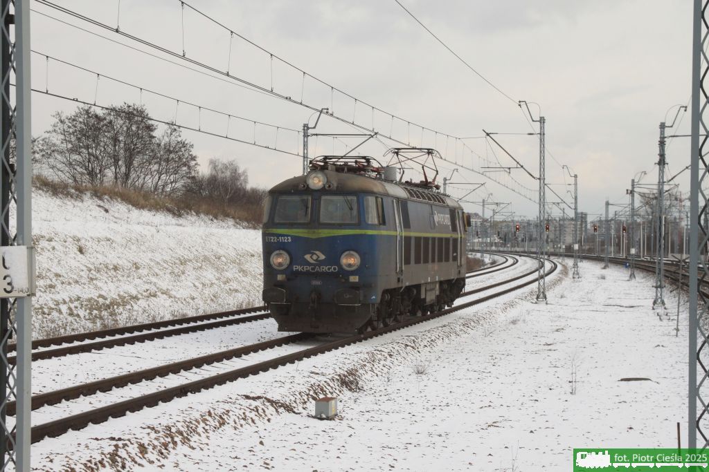 ET22-1123