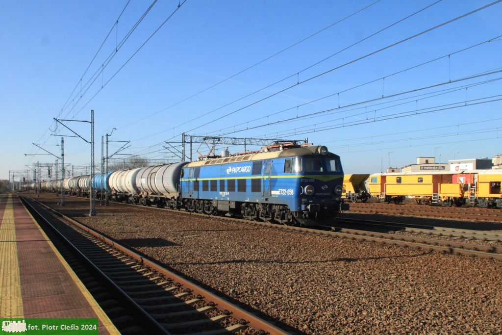 ET22-658
