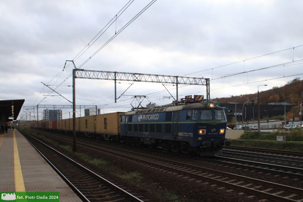 ET22-722