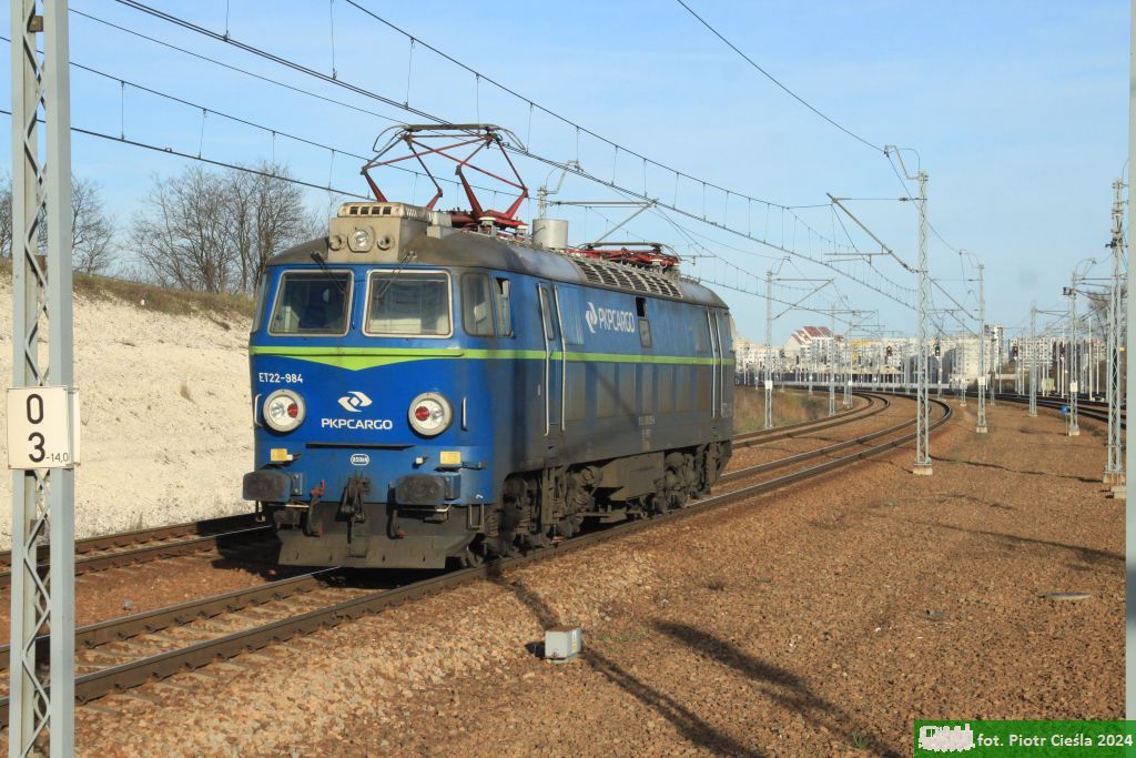 ET22-984