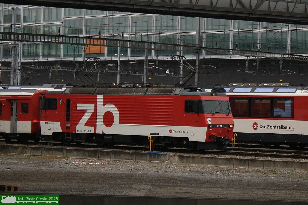 HGe 4/4 II 101 962-9 "HERGISWIL"