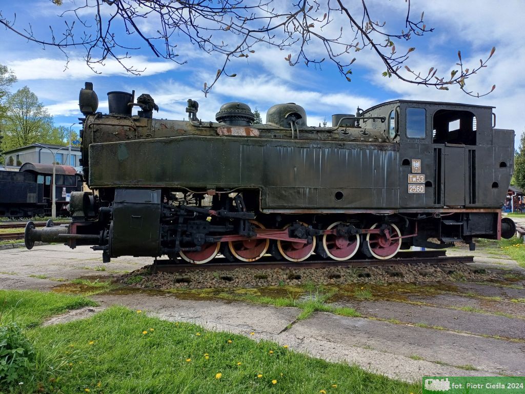 Tw53-2560