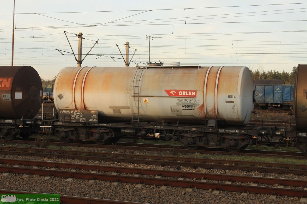 406Ra / 33 51 7889 137-0 Zaes