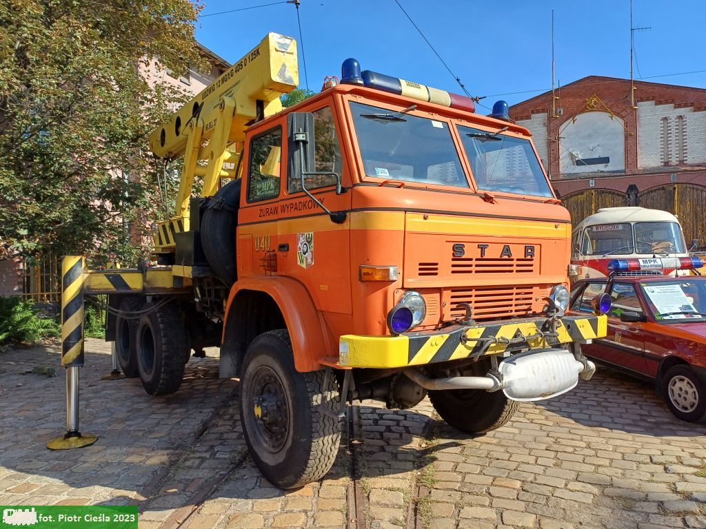 Pogotowie techniczne / żuraw ratowniczy: Star 266 / BUMAR DS-0125K - [KSTM Wrocław] #1231 / #040