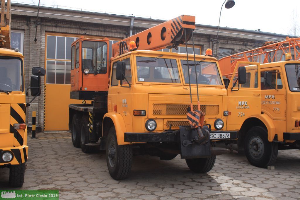 Pogotowie techniczne / żuraw ratowniczy: Star 266 / BUMAR DS-0124K - [MPK Częstochowa] #724