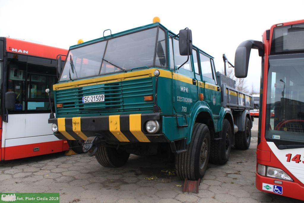 Pogotowie techniczne / holownik: Tatra 813 6x6 - [MPK Częstochowa] #769