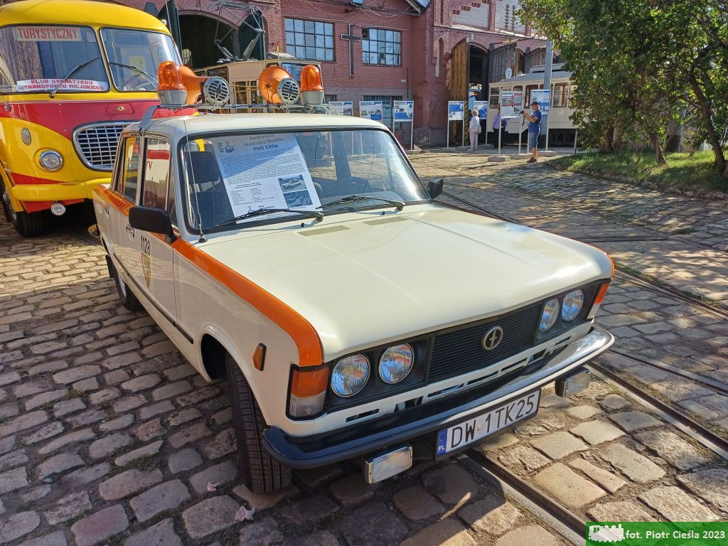 Nadzór ruchu: Polski Fiat 125p - [KSTM Wrocław] #1128