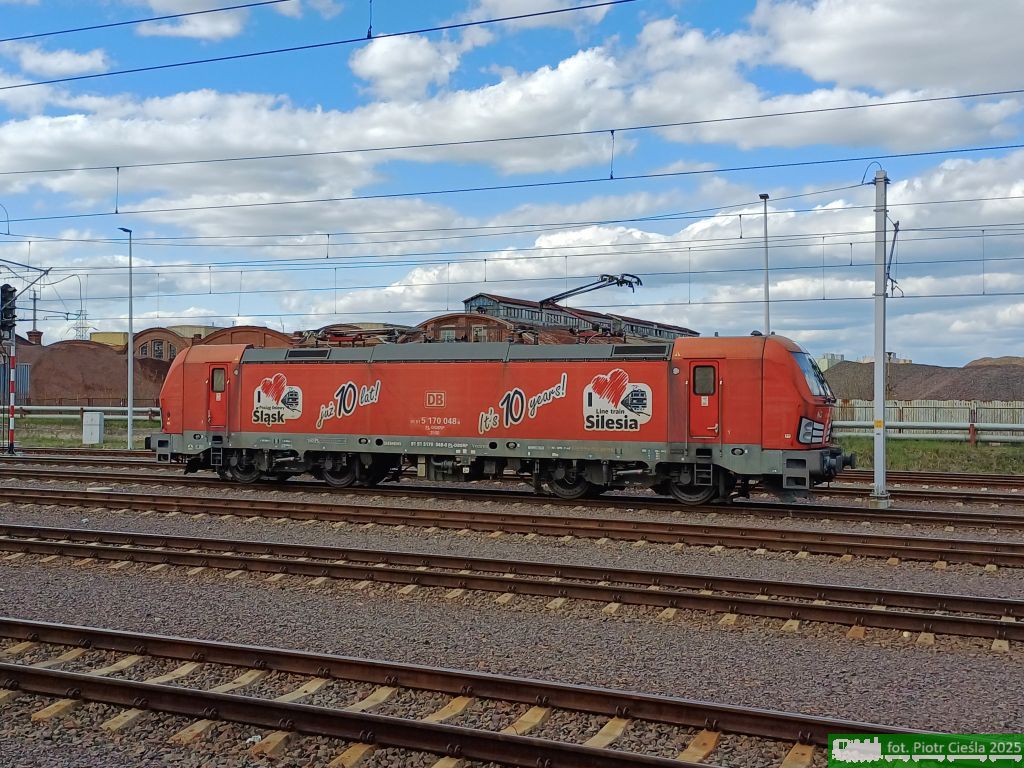 No. 21881 / 170 048 / X4EC-048