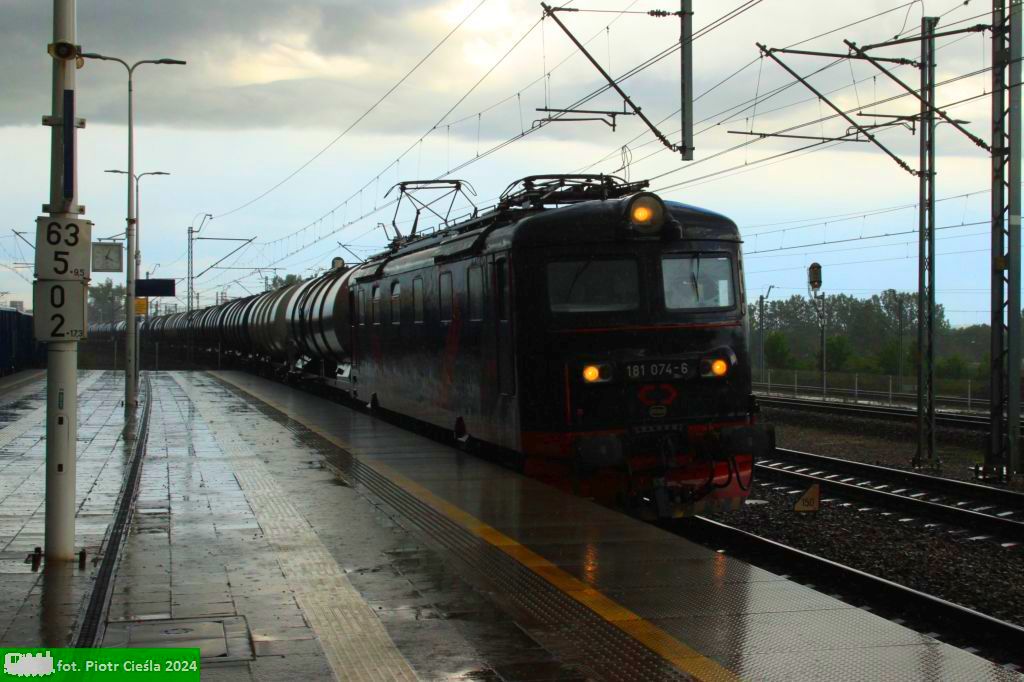 181 074 [ex E669.1074]