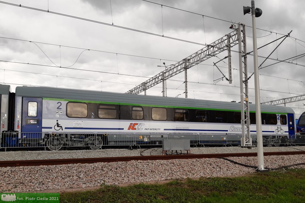 111A-30 / 50 51 84-78 132-4 B6bnouvz